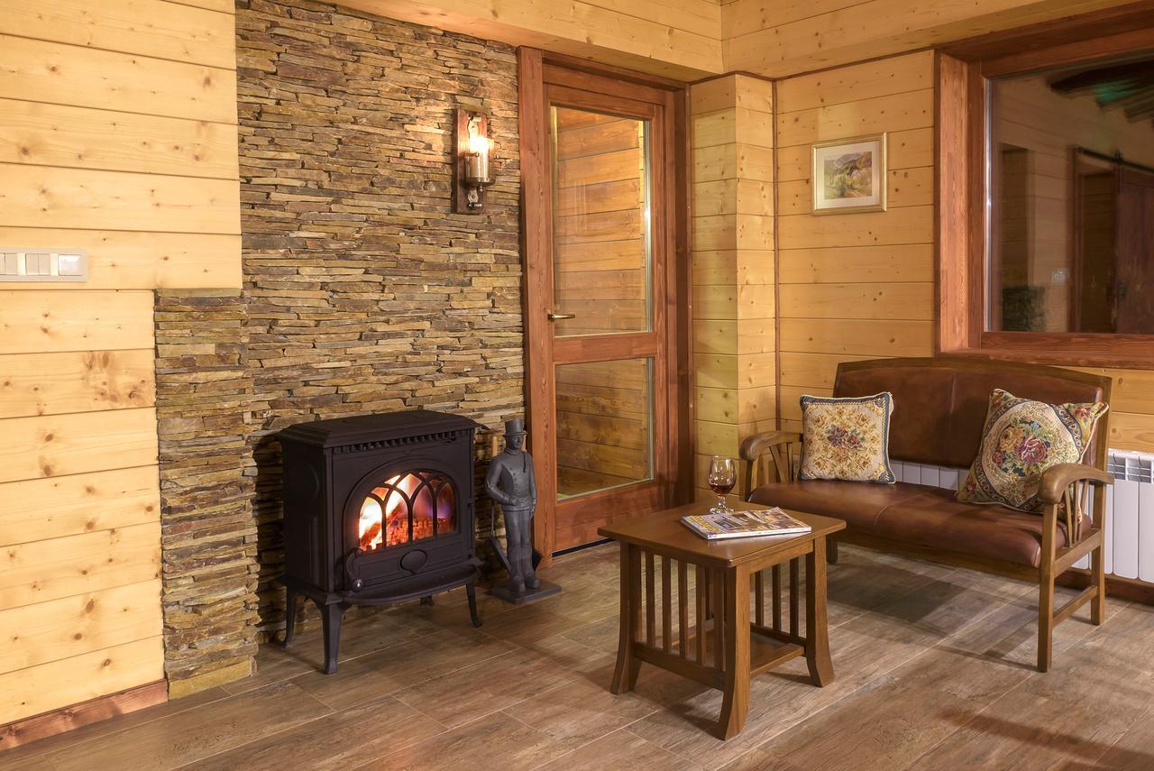Pinus Villas Lodge With Private Jacuzzi & Phyto-Sauna Retreat Zheleznitsa Zewnętrze zdjęcie